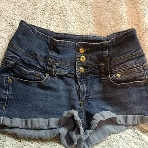 Boom Boom high wasted shorts